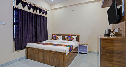FabHotel Dwarika Inn Room Type - Deluxe Room