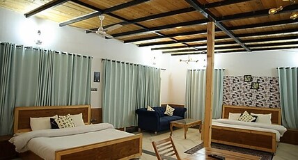 Pinewood Nirvana Jungle Resort Room Type - Luxury Quad Cottages - 2 King Beds