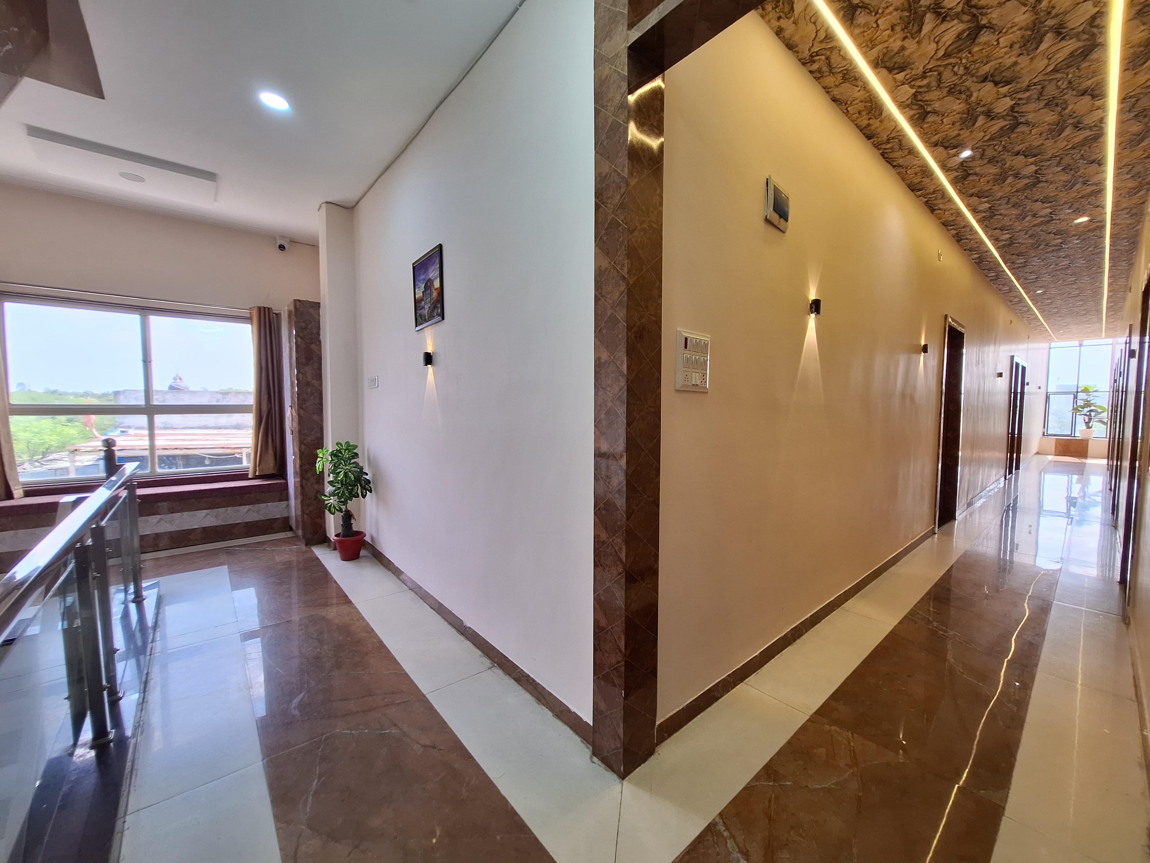 Hotel Aarambh - Tap to explore photos