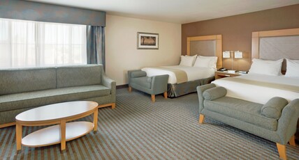 Holiday Inn Express Monterey - Cannery Row Room Type - Specialty Room Holiday Inn Express Monterey - Cannery Row Room Type - Specialty Room