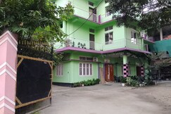 Ajem-Lar Homestay