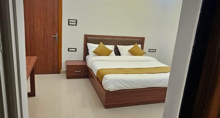 Raghav Inn Room Type - Super Deluxe Room
