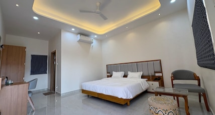 Bodhisat Nature Cure & Wellness Resort (Just 2.5km from Diu - Ghoghla Checkpost) Room Type - Luxury Premium Room Bodhisat Nature Cure & Wellness Resort (Just 2.5km from Diu - Ghoghla Checkpost) Room Type - Luxury Premium Room