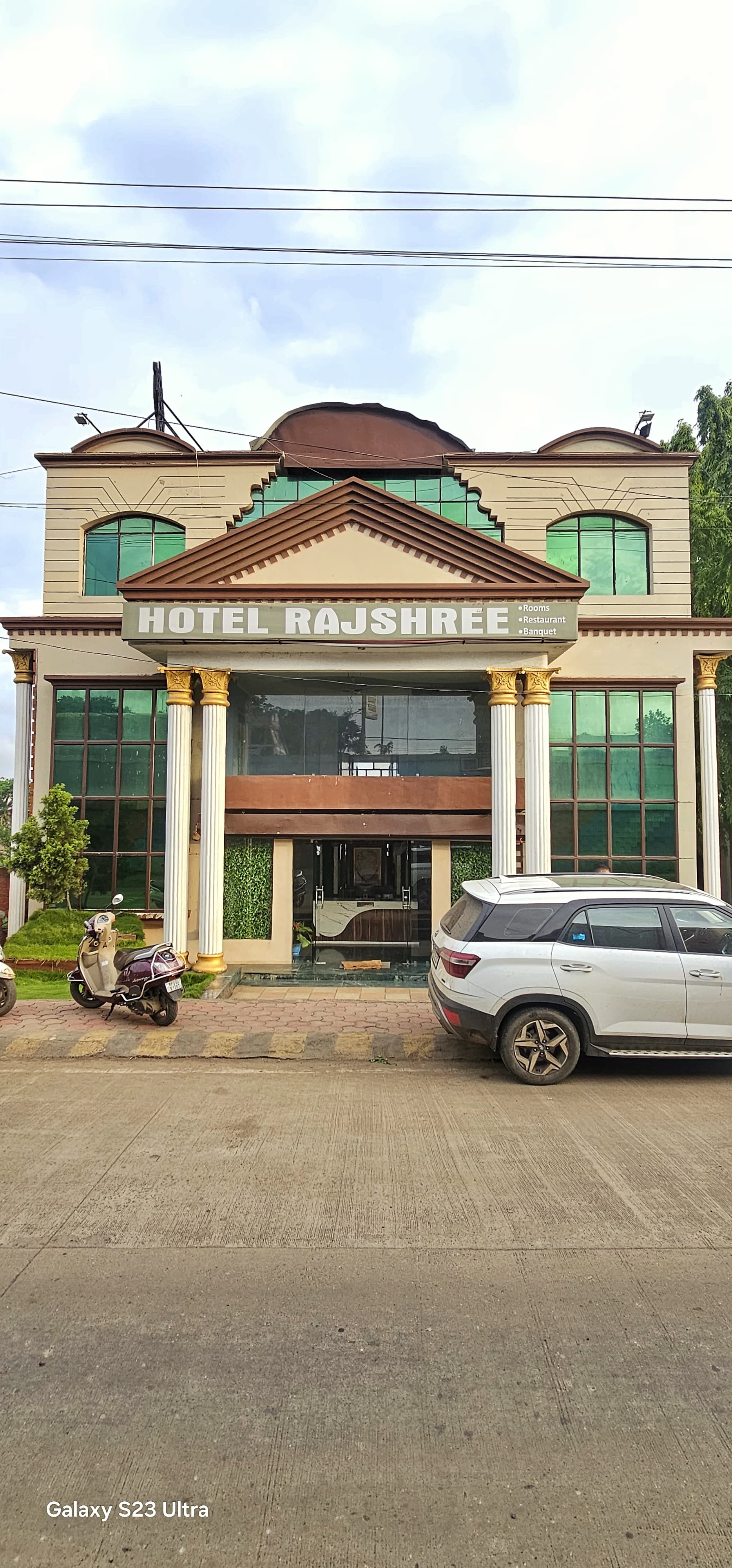 Main gallery