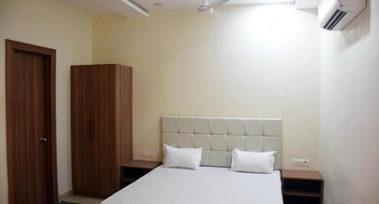 Bharat Milap Homestay... Room Type - Bedroom 2