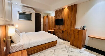 Hotel Saaj Mansion Gopalpura Room Type - Premium Room Hotel Saaj Mansion Gopalpura Room Type - Premium Room