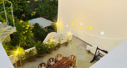 Mosaic Guesthouse (Deluxe Room with Twin Bed) Room Type - Deluxe Room AC Mosaic Guesthouse (Deluxe Room with Twin Bed) Room Type - Deluxe Room AC