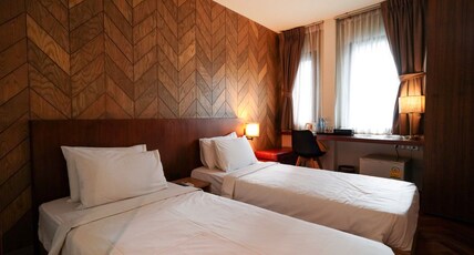 The Poshtel Bangkok by Benya Room Type - SUPERIOR TWIN BED (403,404)