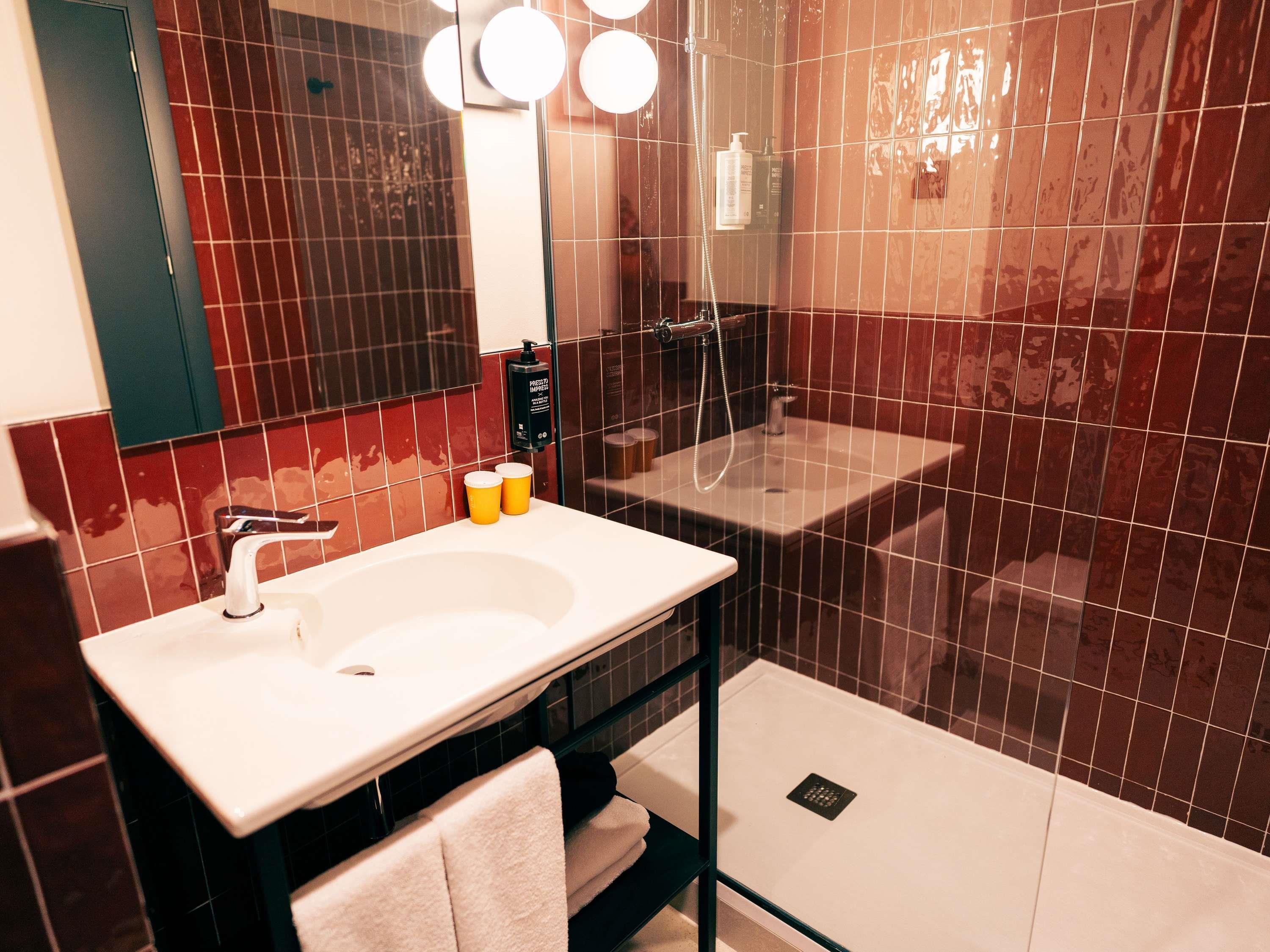ibis Styles Madrid Maravillas - Tap to explore photos