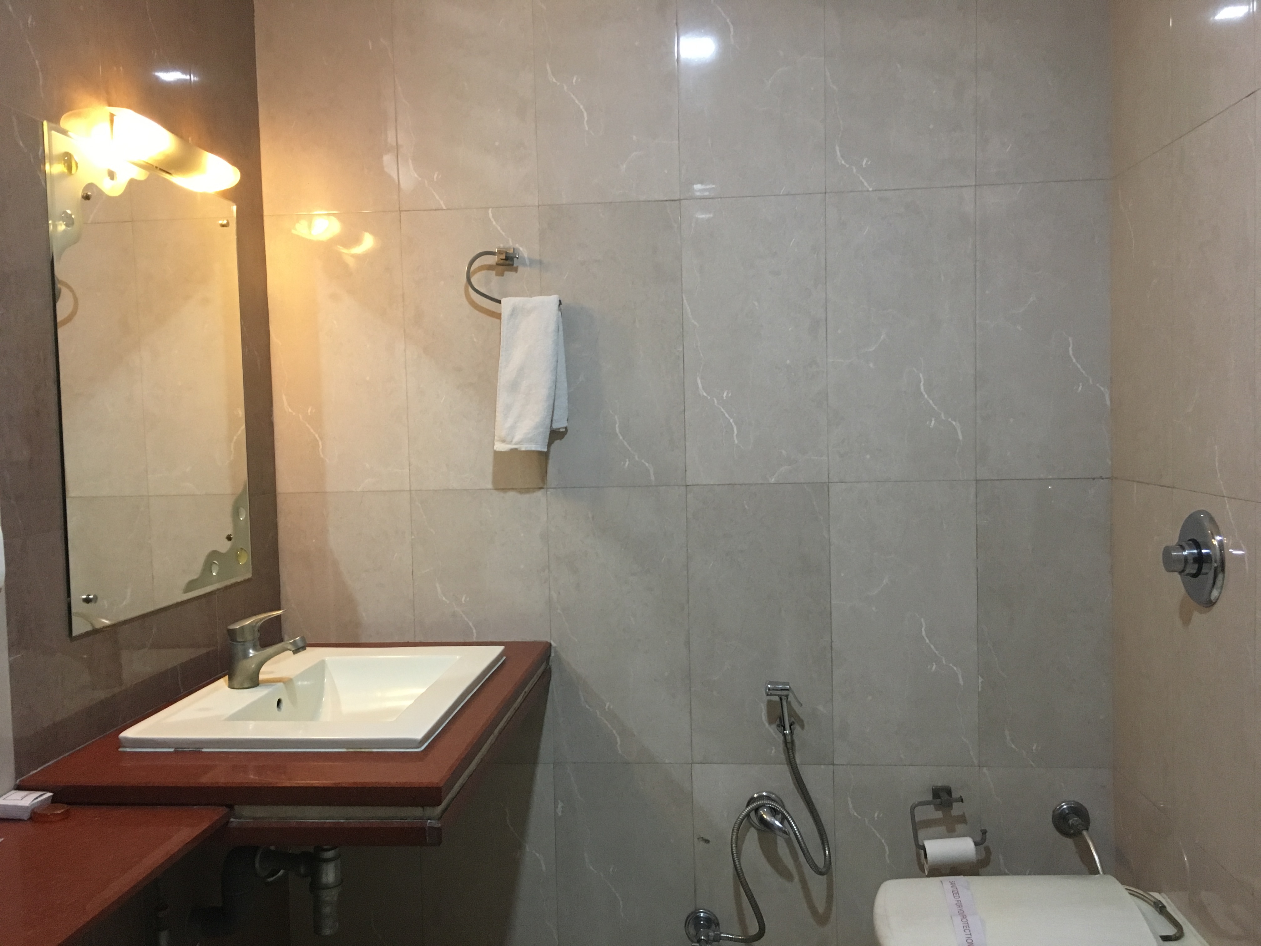 HOTEL BUNDELKHAND PRIDE - Tap to explore photos