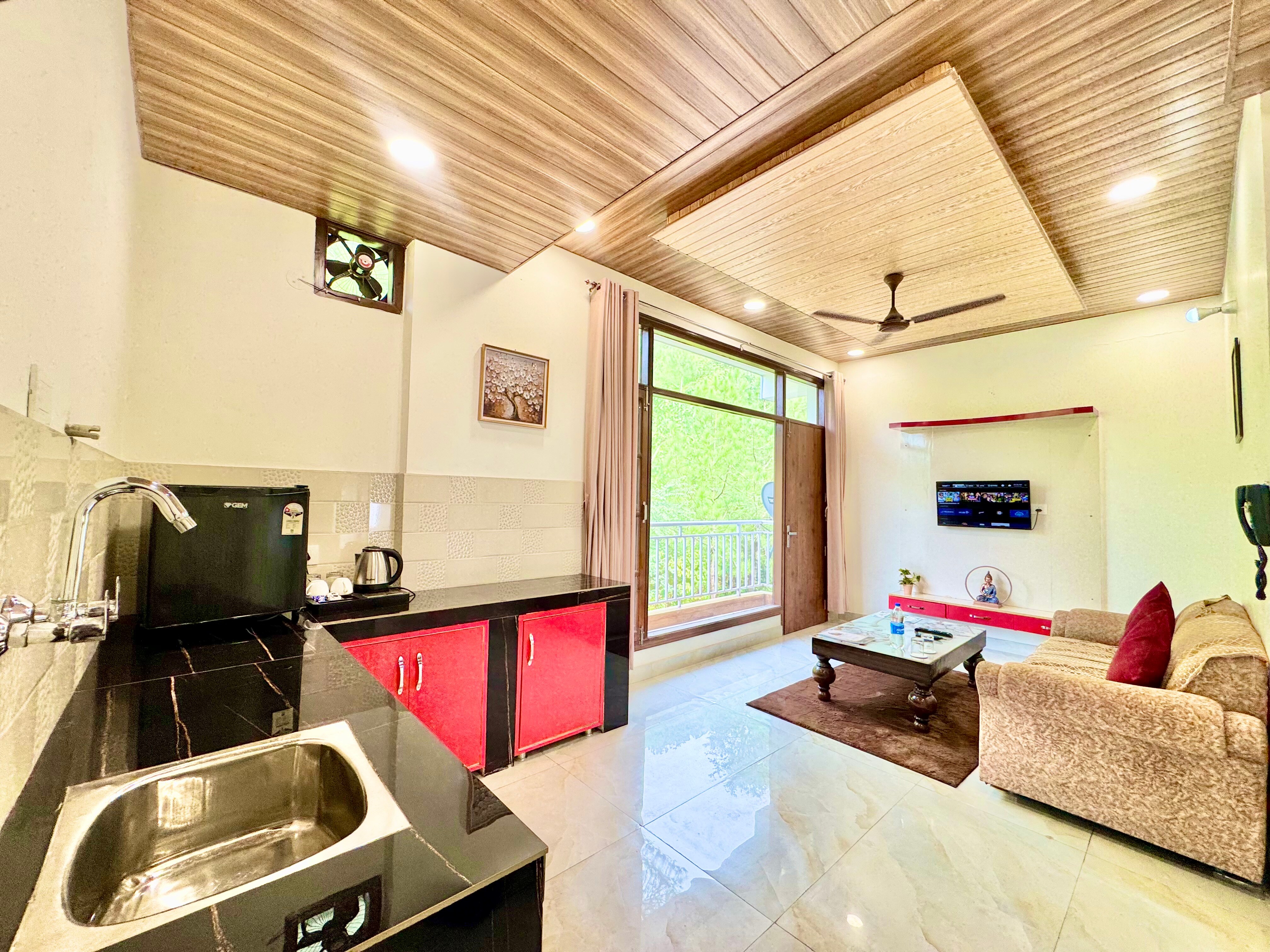 Grotto Peace 1BHk - Tap to explore photos