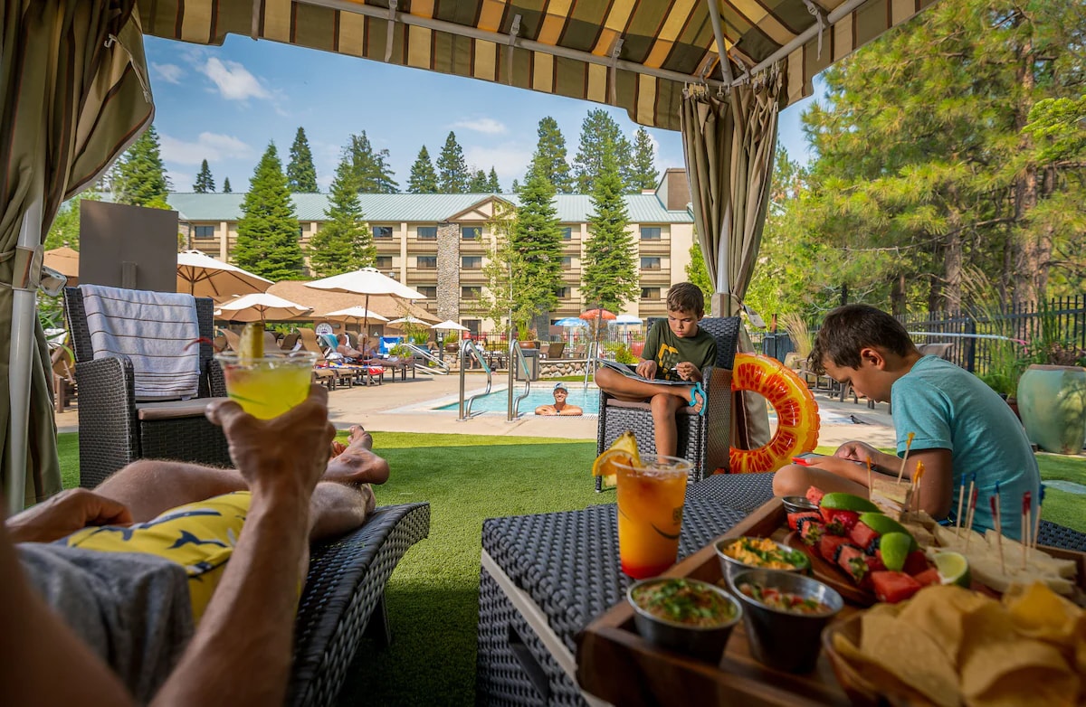 Tenaya Lodge at Yosemite - Tap to explore photos