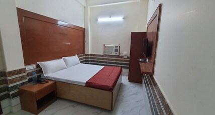 A5 Hotel & Dormitory Room Type - Deluxe