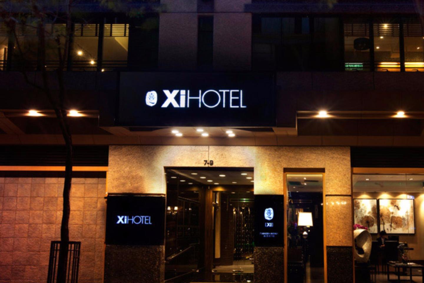 Xi Hotel Hong Kong - Tap to explore photos
