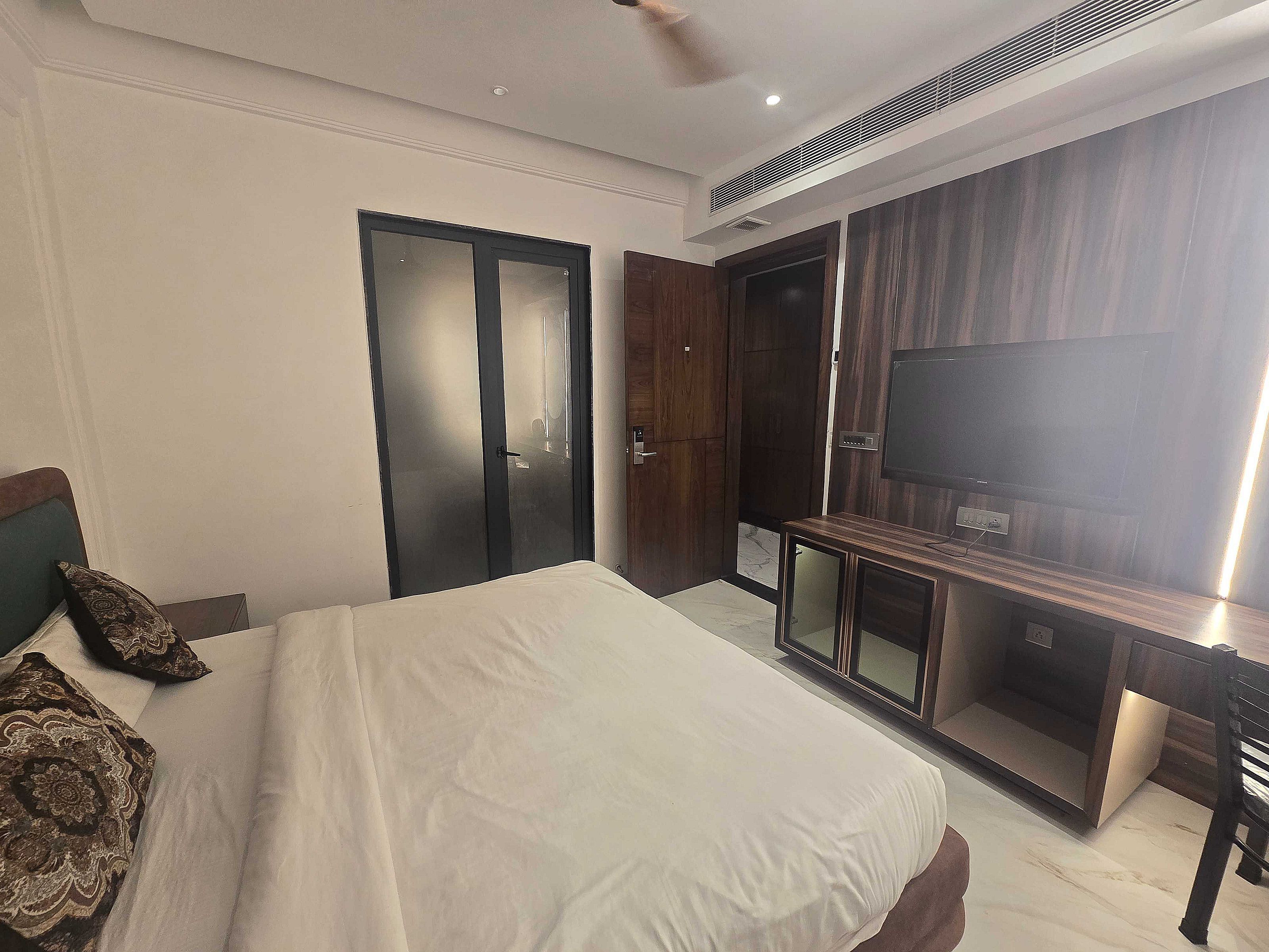 Hotel nxt level - Tap to explore photos