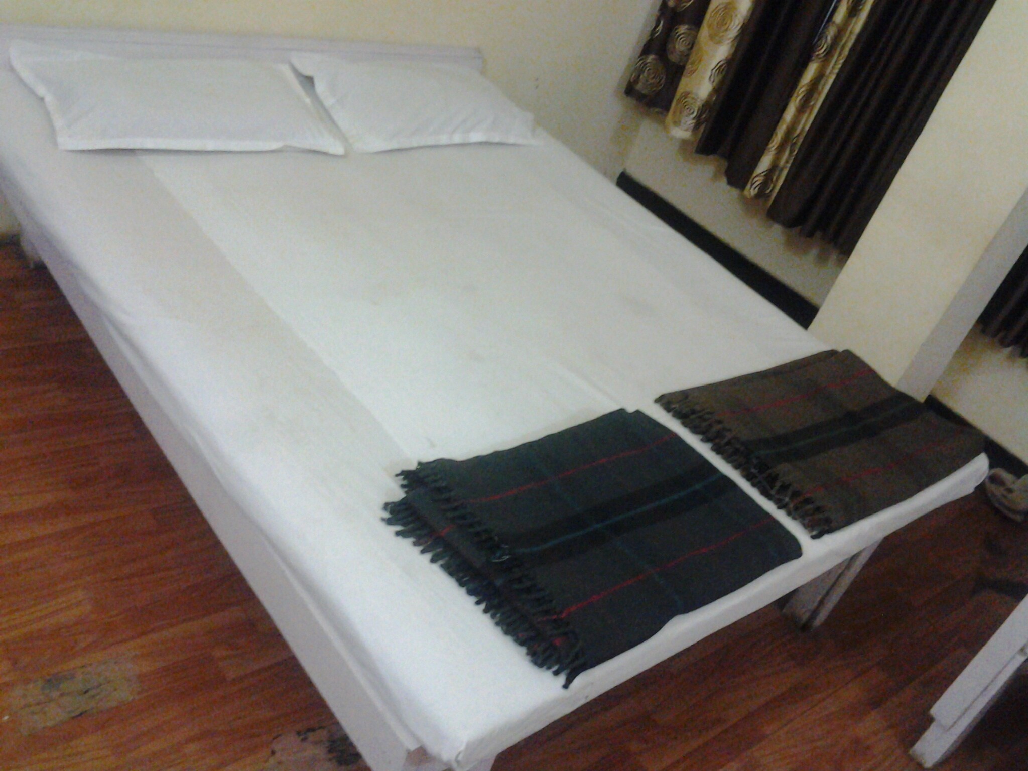 Hotel Avtar - Tap to explore photos