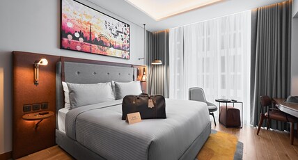 Barcelo Business Bay Room Type - Suite
