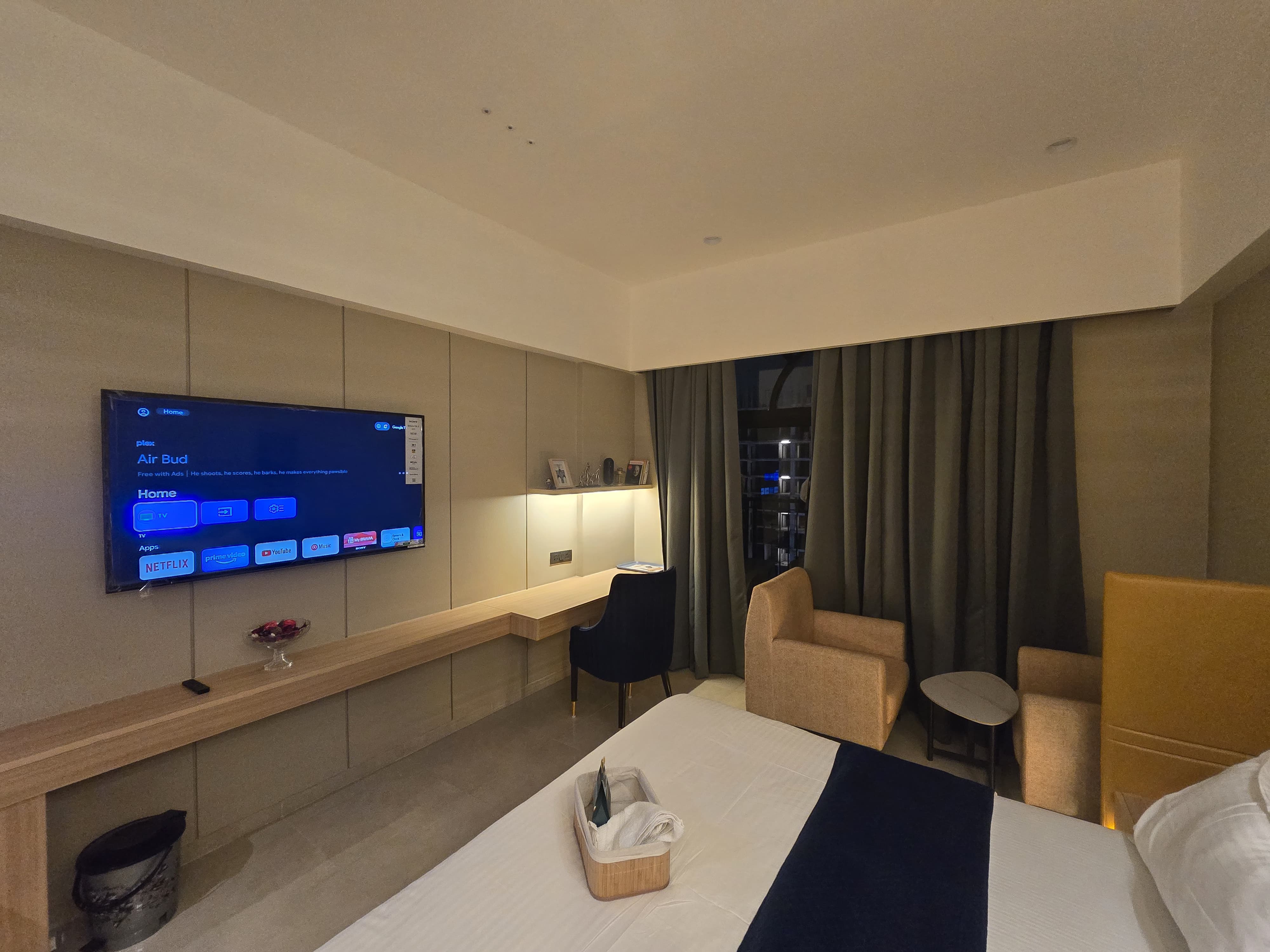 Tranquille Nest - Tap to explore photos