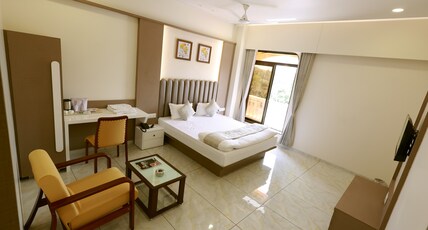 Hotel Grand Haveli Room Type - PREMIUM ROOM