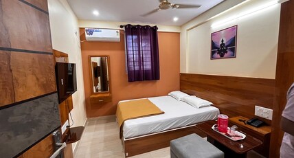 Krishna Stay Inn Karnataka Room Type - Double Room AC