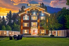 DE Courtyard Pahalgam