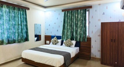 Hotel Shree Maya Inn Room Type - Deluxe room