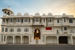 Mewar Manor by My Downtown Hotels - Jhadol Haveli