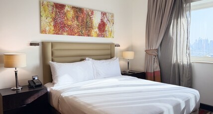 Sunday Signature Hotel & Residences Al Barsha (Formerly DoubleTree By Hilton) Room Type - Standard One Bedroom Apartment
