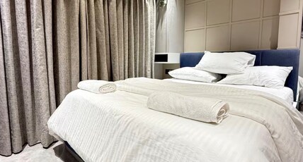 Private Ensuite Room in Modern Apartment Room Type - Superior King Room