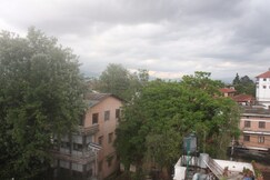 Thamel Home