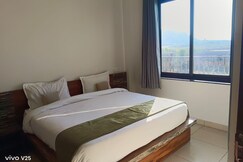 Rukmani Restro & Residency