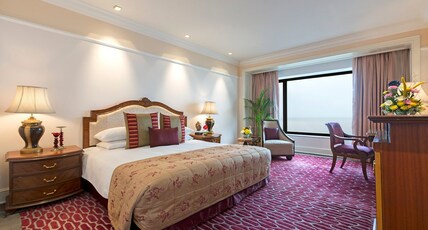 Taj Lands End, Mumbai Room Type - Grand Luxury Suite Sea View with Bathtub, 1 Way Airport Transfers,  High-Tea, Evening cocktails and 