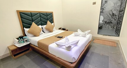 Hotel Edition Blue Room Type - Standard Room