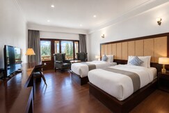 Address of Hotel Zomday