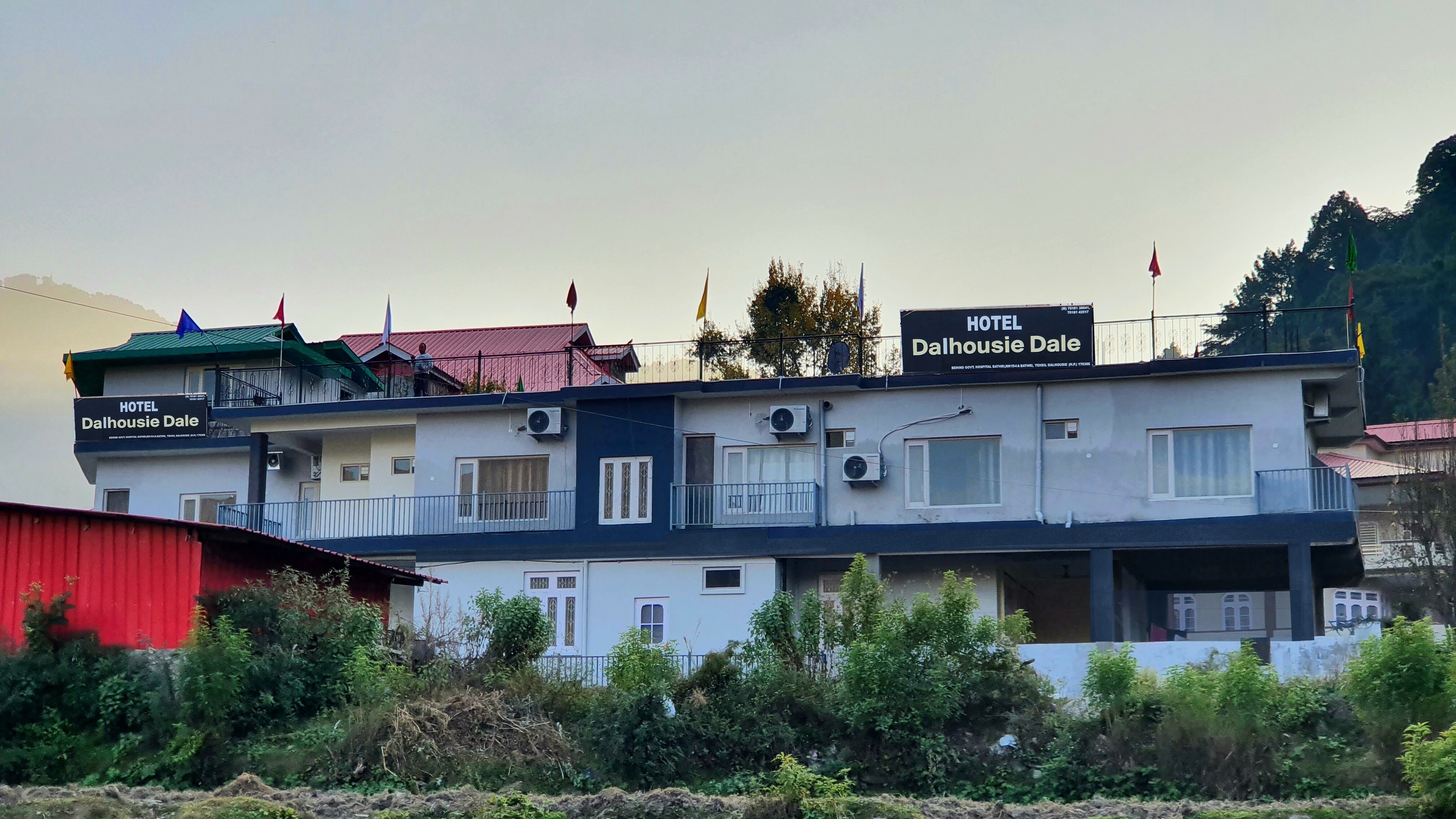 Hotel Dalhousie Dale - Tap to explore photos