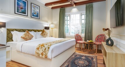 Lakewalk Suites Room Type - Premier room