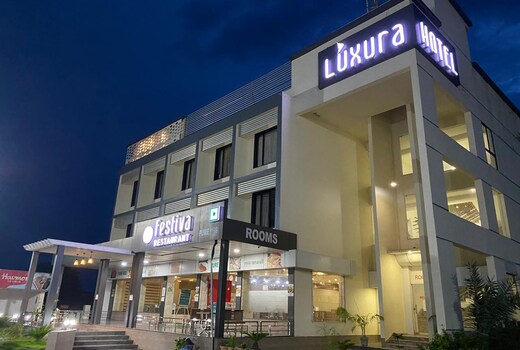Hotel Luxura 