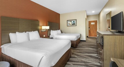 Best Western Plus University Inn Room Type - 2 Queen Beds, Non-Smoking, Microwave And Refrigerator, Wi-Fi, Full Breakfast Best Western Plus University Inn Room Type - 2 Queen Beds, Non-Smoking, Microwave And Refrigerator, Wi-Fi, Full Breakfast