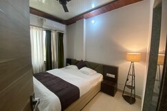 Shri Hanuman Hotel and Restaurant