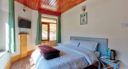 The Red House Room Type - Premium Room 