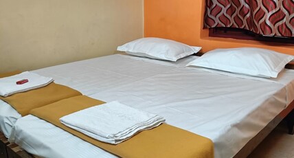 Hotel International Room Type - Double Economy Non AC with Indian Toilet