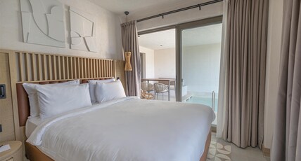 Radisson Blu Hotel, Kas Room Type - Suite - 2 Bedrooms with Private Pool