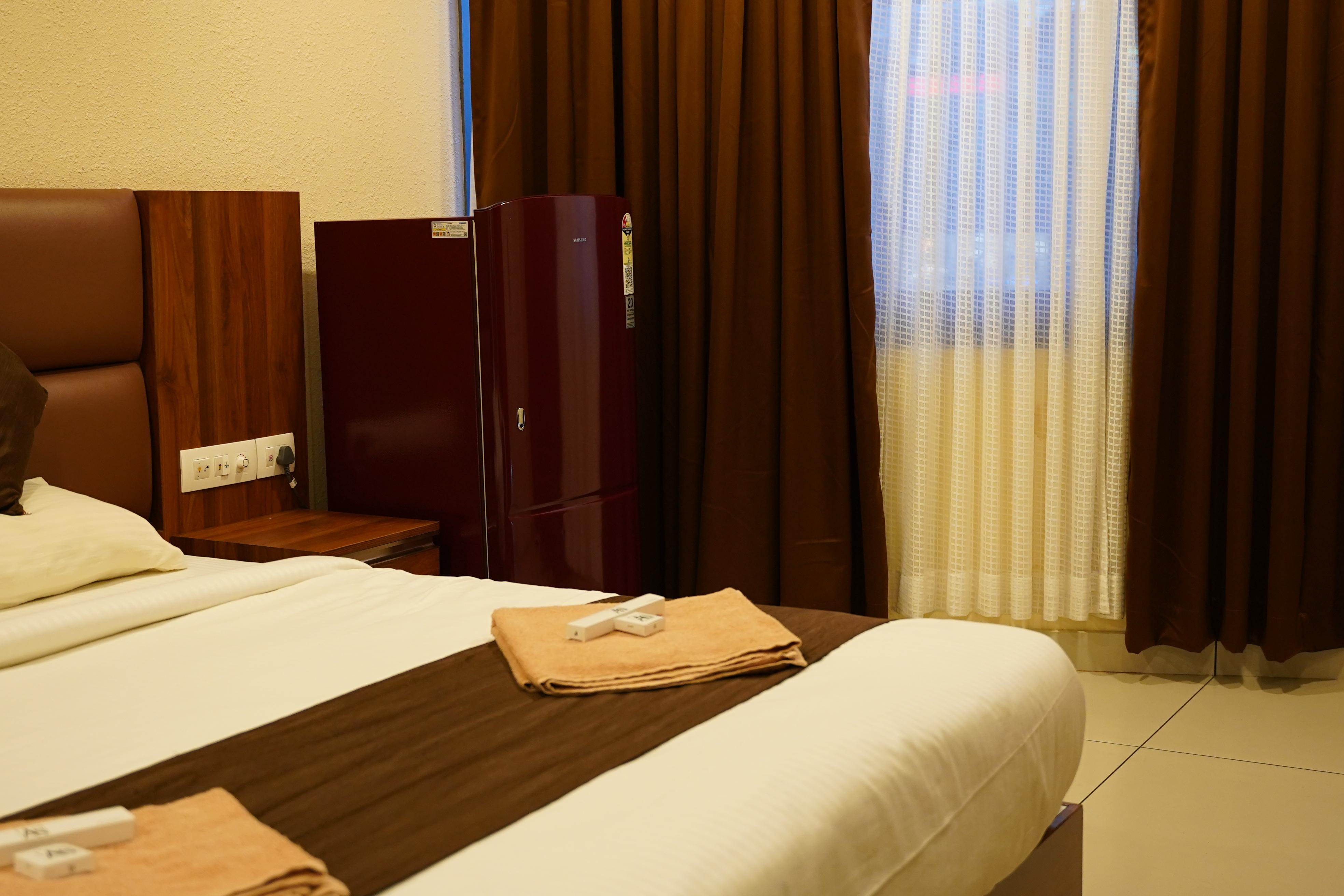AS Stay Inn | Steps from Lulu Mall - Tap to explore photos