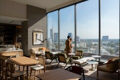 Staybridge Suites Bangkok Sukhumvit by IHG