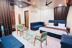 Shri Shiv Ganga Bhakt Niwas