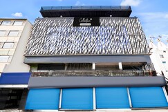 Super Collection O Maninagar Formerly Park Land