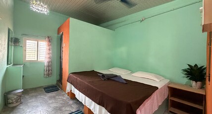 Sri Durga Comfort Stay, Hampi Room Type - Standard King Room 4