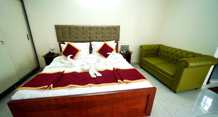 Hotel KVR Residency Room Type - Suite Room with Balcony