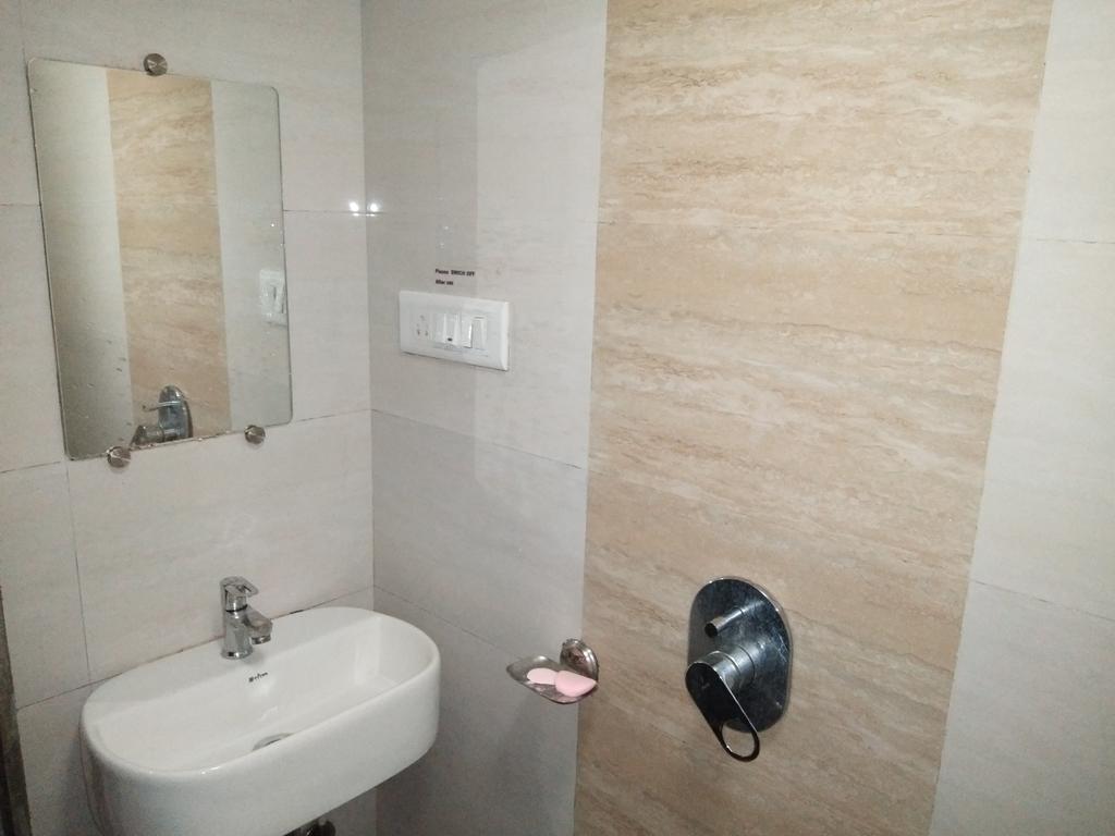 Hotel Golden Palace A/C Rooms & Dormitory - Tap to explore photos