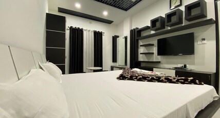 Nagpal Hotel Room Type - Suite Room